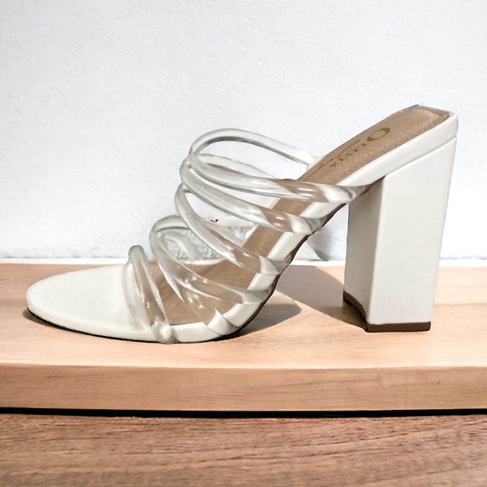 White Clear Strap Squared Heel 4in Sandals - Sz 7
